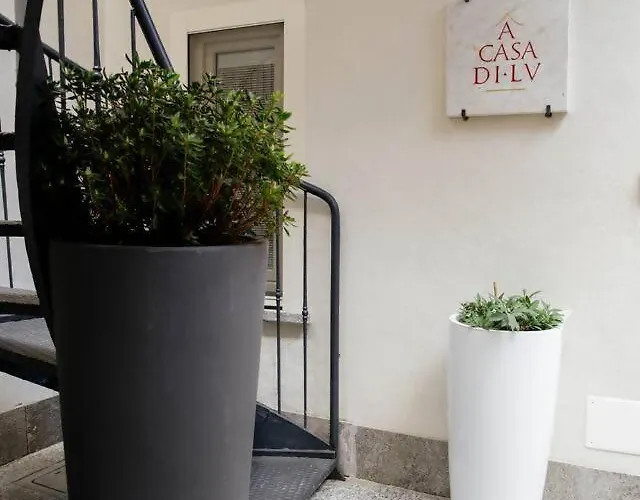 Tra Maggiore E D'orta Fuoco