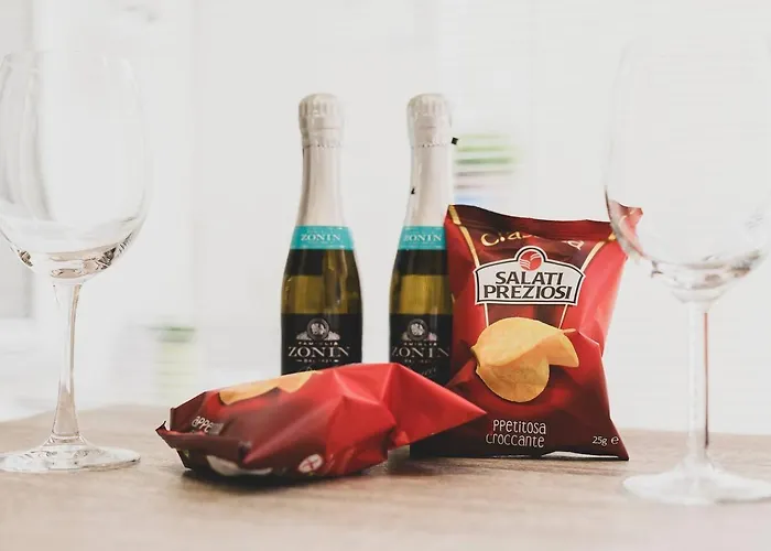 Tra Maggiore E D'orta Fuoco